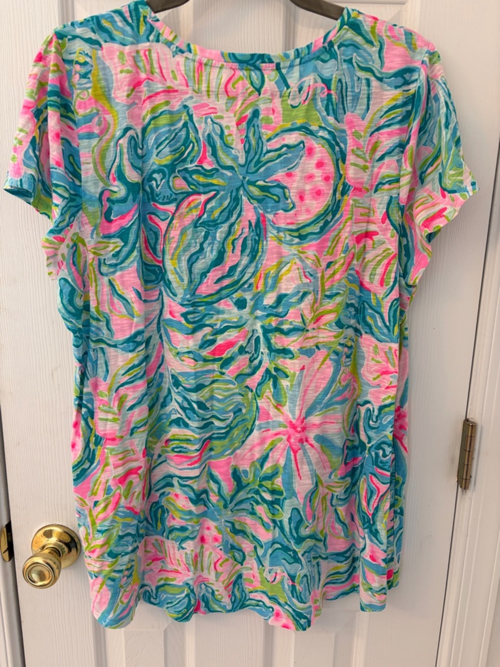 Lilly Pulitzer Etta Multicolor Floral V-Neck Short Sleeve Tee - Picture 3 of 3